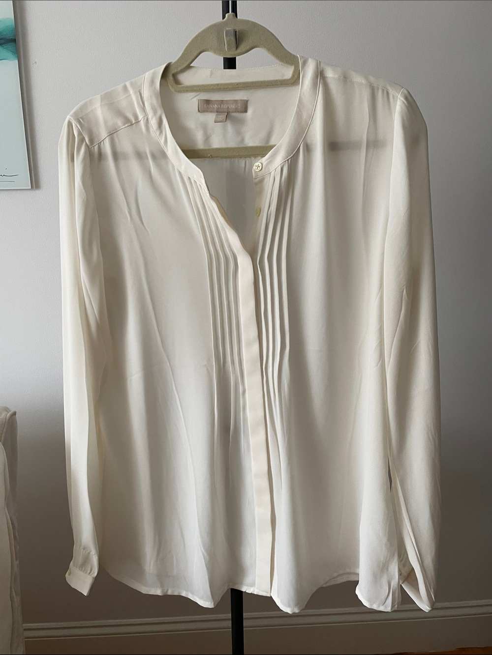 Banana Republic Ivory Pintuck Button-Front Blouse